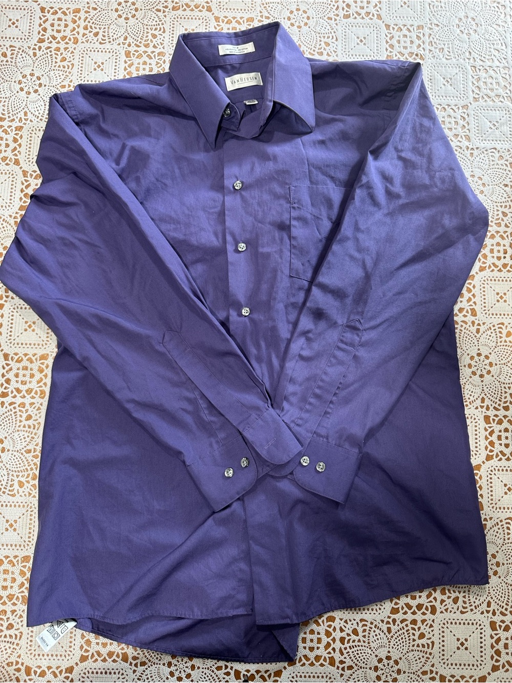 Van Heusen Men’s Purple Wrinkle Free Poplin Dress Shirt L 16.5 32/33
